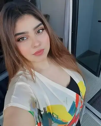 Tuli Escort
